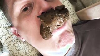 Pig under rimseat gets fed